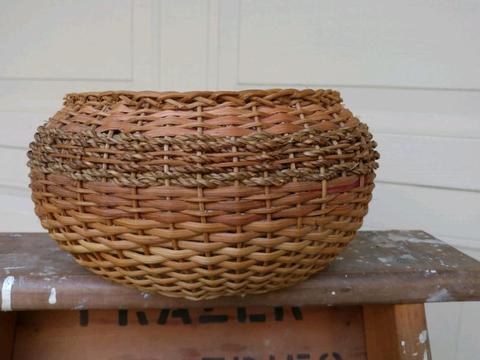Small Hand Woven Cane Seagrass Basket Bowl Sewing Storage
