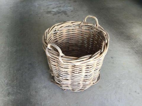 Large Cain basket