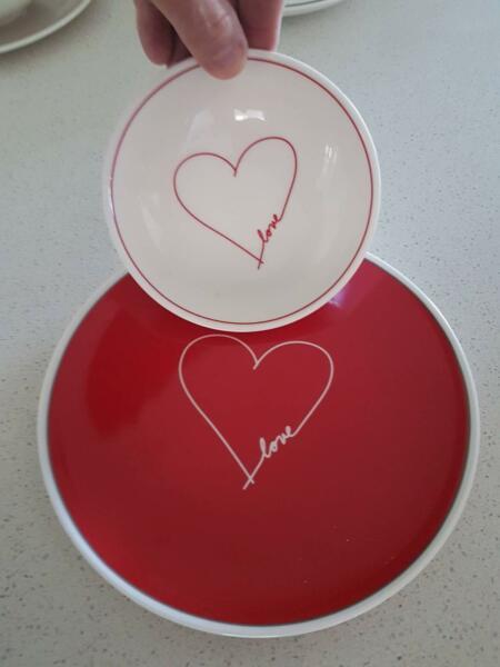 ROYAL DOULTON ED COLLECTION RED SMALL BOWL & SMALL PLATE NEW
