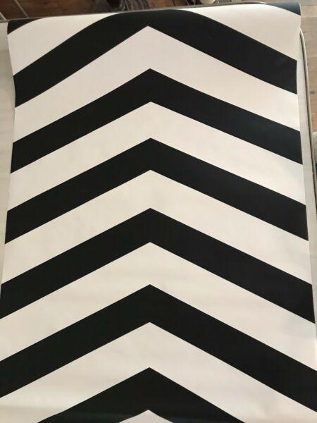 Three rolls of wallpaper black and white zig zag 30 metres
