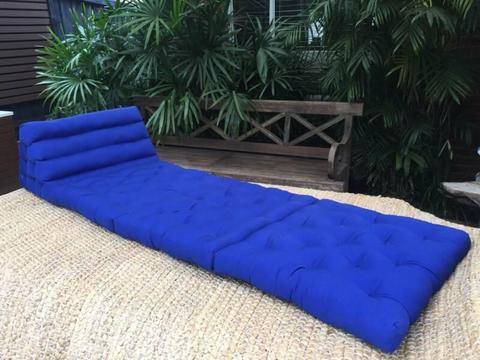 Thai Cushion Thai triangle pillow mattress - Brand new