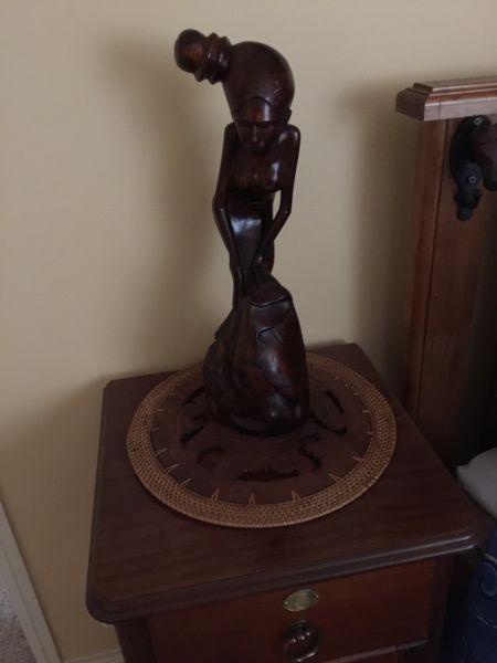 Nice sculptor wooden lady