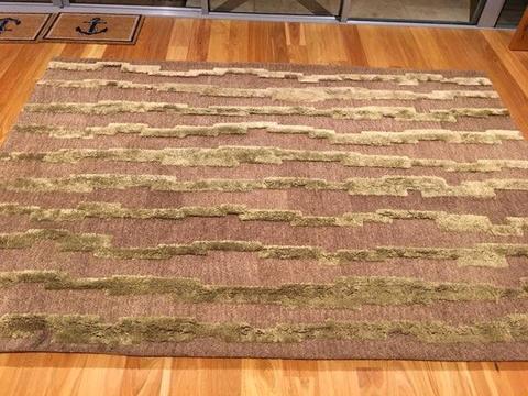Rug in excellent condition