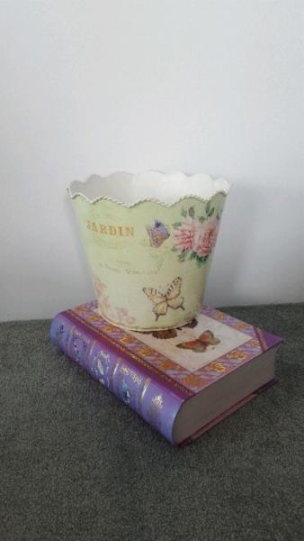Fabulous Butterfly Book Box