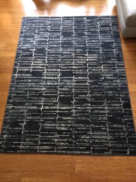 Rug 220cm x 160cm - Price drop, from $50 to $40