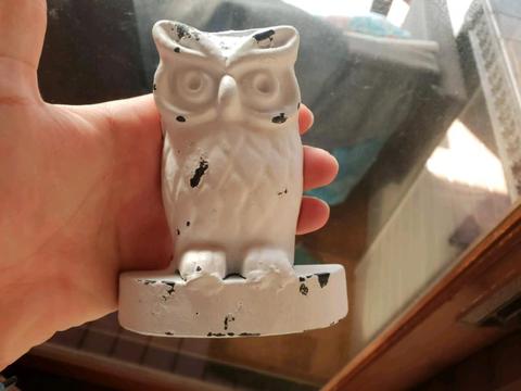 Owl Sculpture Vintage DoorStop (Cast Iron ) Brand New