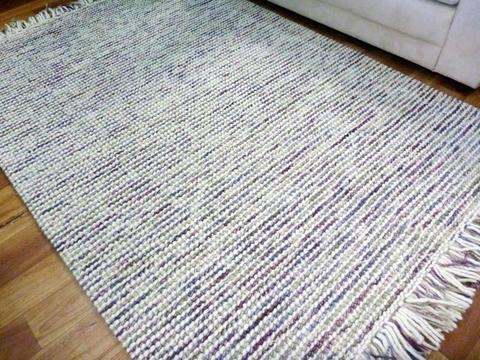 Chunky Handloomed Loop Pile Wool & Polyester Area Floor Rug