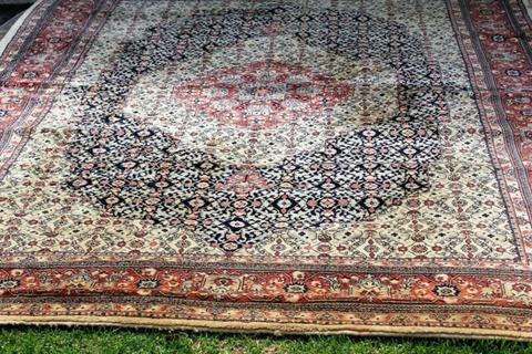 Ferraghan Persian Style Wool Rug Large 2m x 3metres Shabby Chic