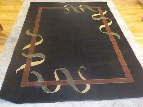 rug very good condition