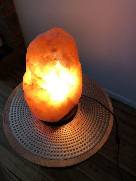 Wanted: Rock salt lamp new