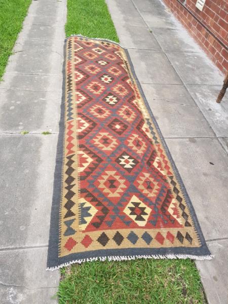 Hand knotted wool hall runner persian rug 2.85m x 0.94m kilim