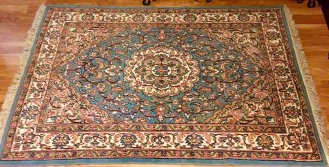 Gorgeous PERSIAN RUG 100% wool light blues pinks pastel colours