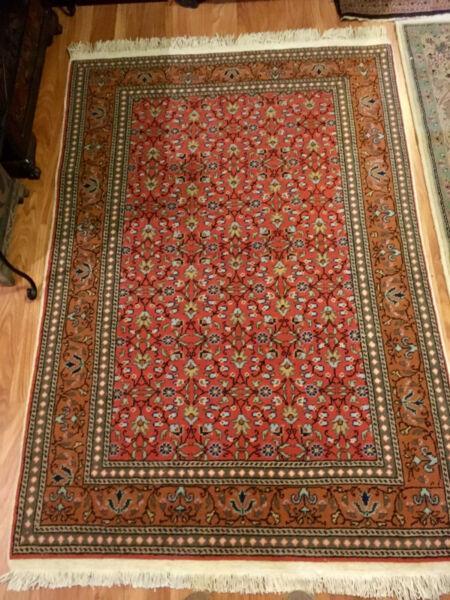 Stunning PERSIAN rug carpet earthy oranges and reds 100% wool