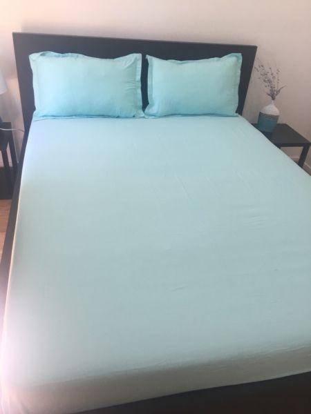 Brand New Queen Fitted Bed Sheets