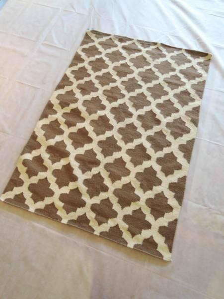 Neutral Toned Patterned Rug