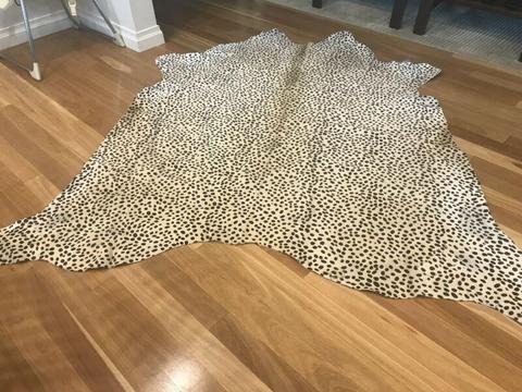 COWHIDE - cheetah pattern - 170X120cm - RRP $900 - very stylish