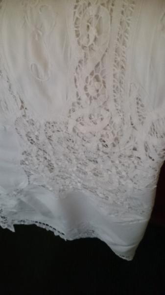 Wanted: Square battenburg lace tablecloth