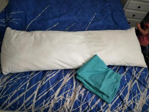 Maternity / body pillow and cover