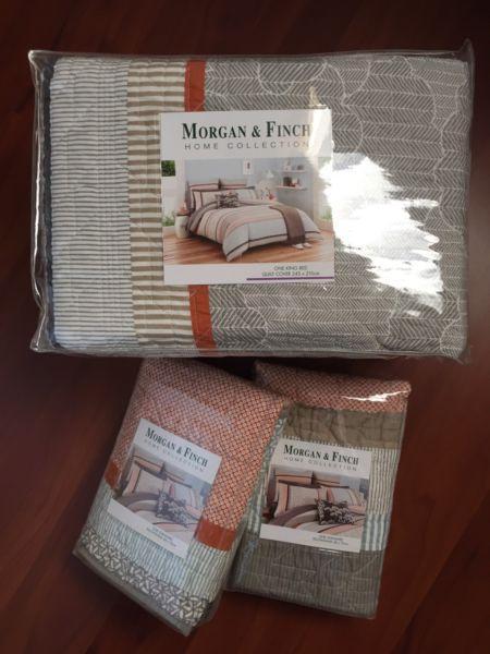 New: Morgan & Finch Quilted King Quilt cover & 2 Standard pillow cases