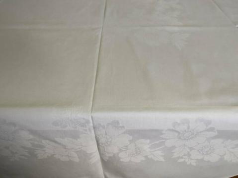 Vintage Tablecloth Traditional White Cotton Irish Damask 137x229c