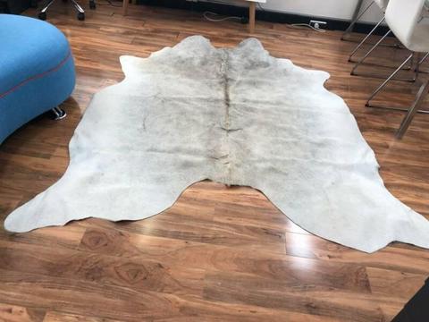 Cowhide Rug in perfect condition