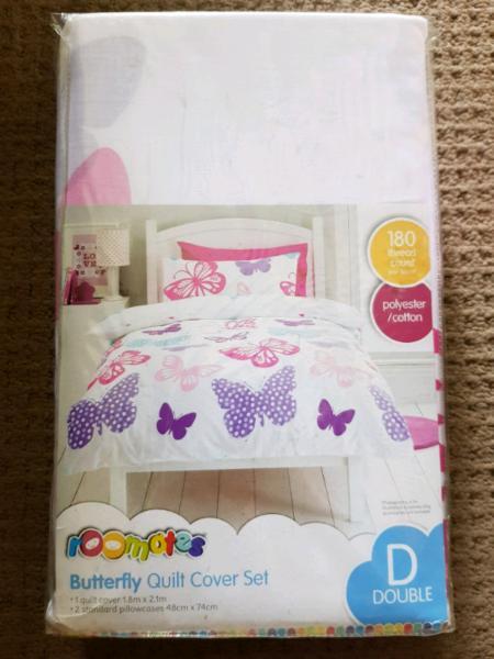 Double bed quilt cover set
