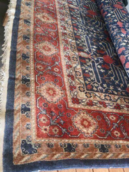 Authentic Persian Rug - Family Heirloom 320 x 220cm