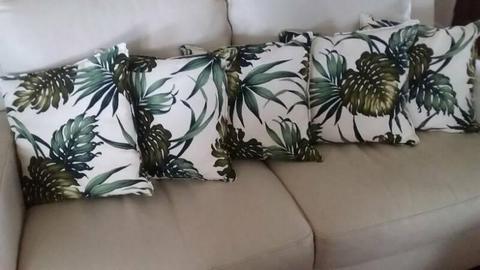 Cushions Hawaiin fabric