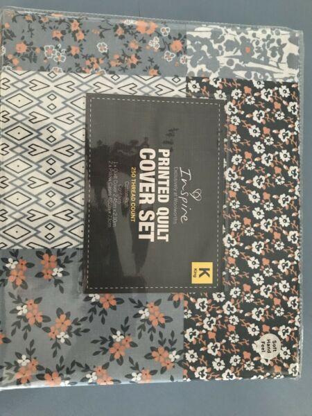King bed quilt cover set - new in packet