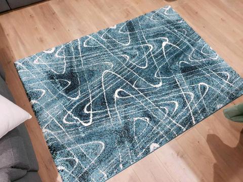 Blue patterned Lush rug - Harvey Norman great condition