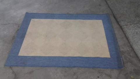 rug/ carpet