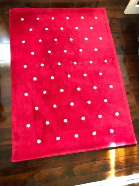 'Bug Rugs' Children's Rug - Red with White Polka Dots