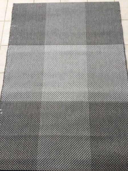 Indoor/outdoor rug