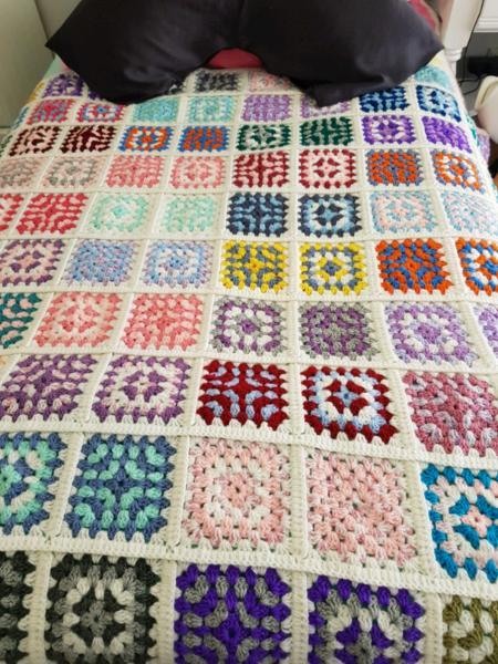 Crochet throw/bed cover