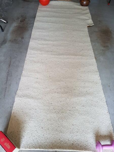 Carpet Offcut cream specked pure wool 300cm x 100cm