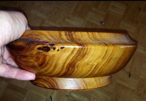 Wooden Bowl Handmade CamphorLaurel AustTimberTurned on a Lathe)