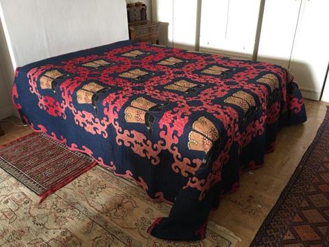 Vintage JUDI BOISSON king size quilt in great used condition