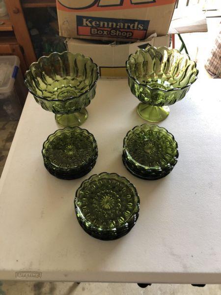 Green retro glass trifle bowl and 3 plates