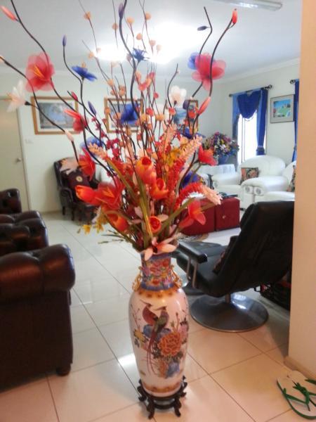 Beautiful Vase with Plants/Flowers to beautify your Lounge