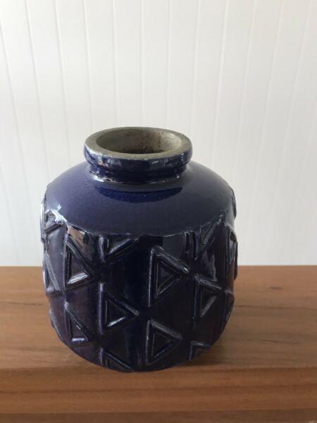 Navy blue ceramic vase/vessel