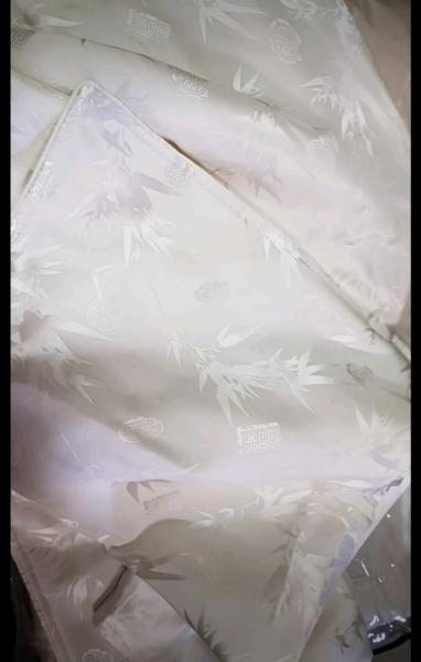 Silk bed set