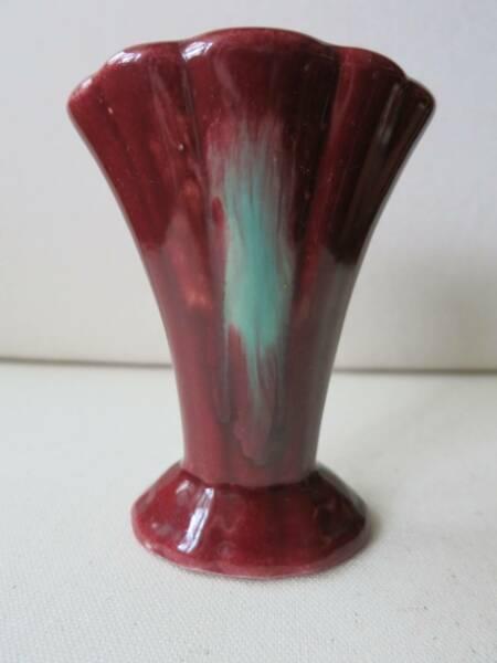 Small vintage fan shaped vase, glazed maroon, aqua highlights