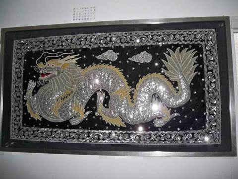 Large and heavy hand -made DRAGON -art picture frame