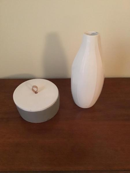 Vase and trinket box