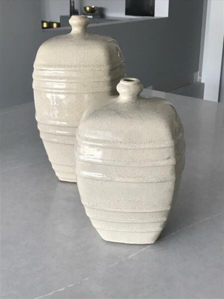 Vases Two Tall Beige