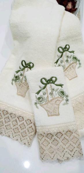 Bath towels embroided and crotchet trim BNWT