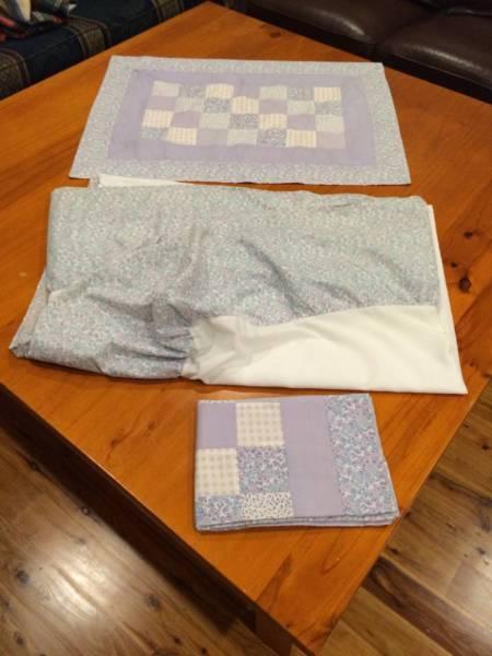 DOUBLE BED Lavendar QUILTED BEDSPREAD with VALANCE