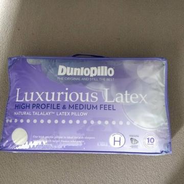 BRAND NEW - Dunlopillo Luxurious Latex Pillow - High Profile