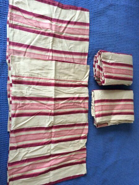 4 sets of SINGLE Bed Linens with Quilt