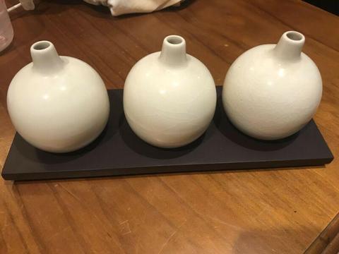 3 single flower vases